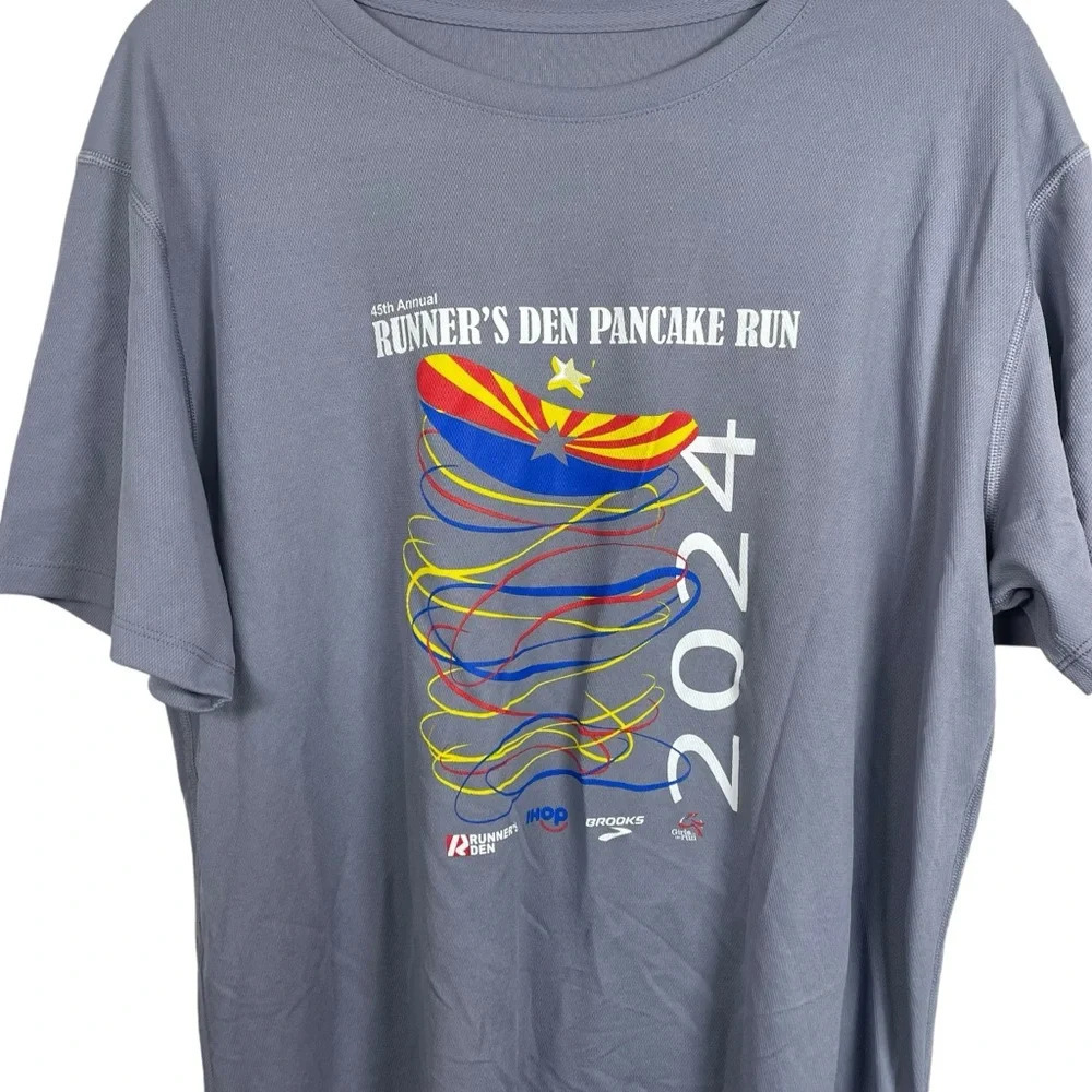 NWOT Brooks Running Pancake Run Athletic Tee in Grey Size XL - Picture 3 of 9